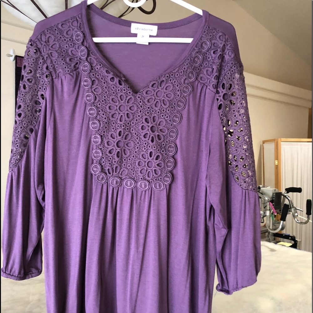 Women’s patterned blouse